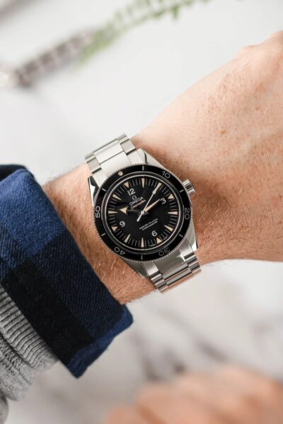 Omega 233.30.41.21.01.001 Seamaster 300 Master Co-Axial Chronometer 41mm - Black Dial